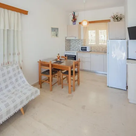 Apartahotel Kavousanos *