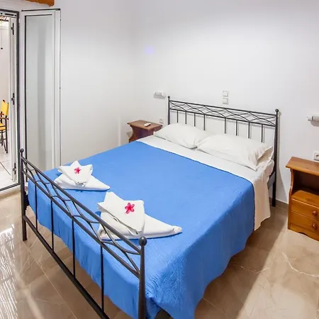 Kavousanos Apartahotel