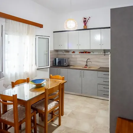 Kavousanos Istron