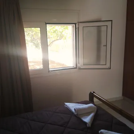 Kavousanos Apartahotel Istron
